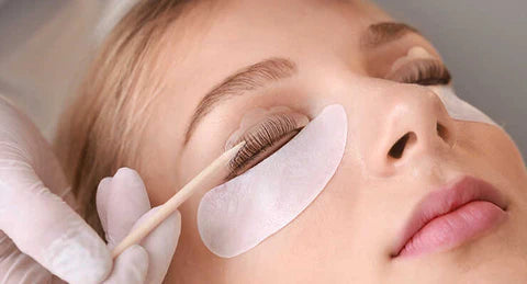 Luxe Lashlift Set: aplicar correctamente las almohadillas de silicona para los ojos